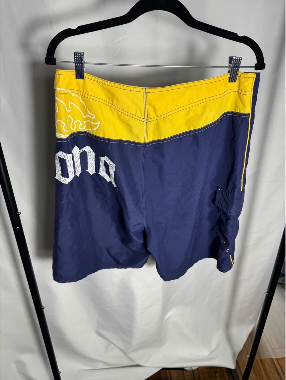 Corona Extra Men's Board Shorts Swim Trunks Size 34 Yellow Navy
